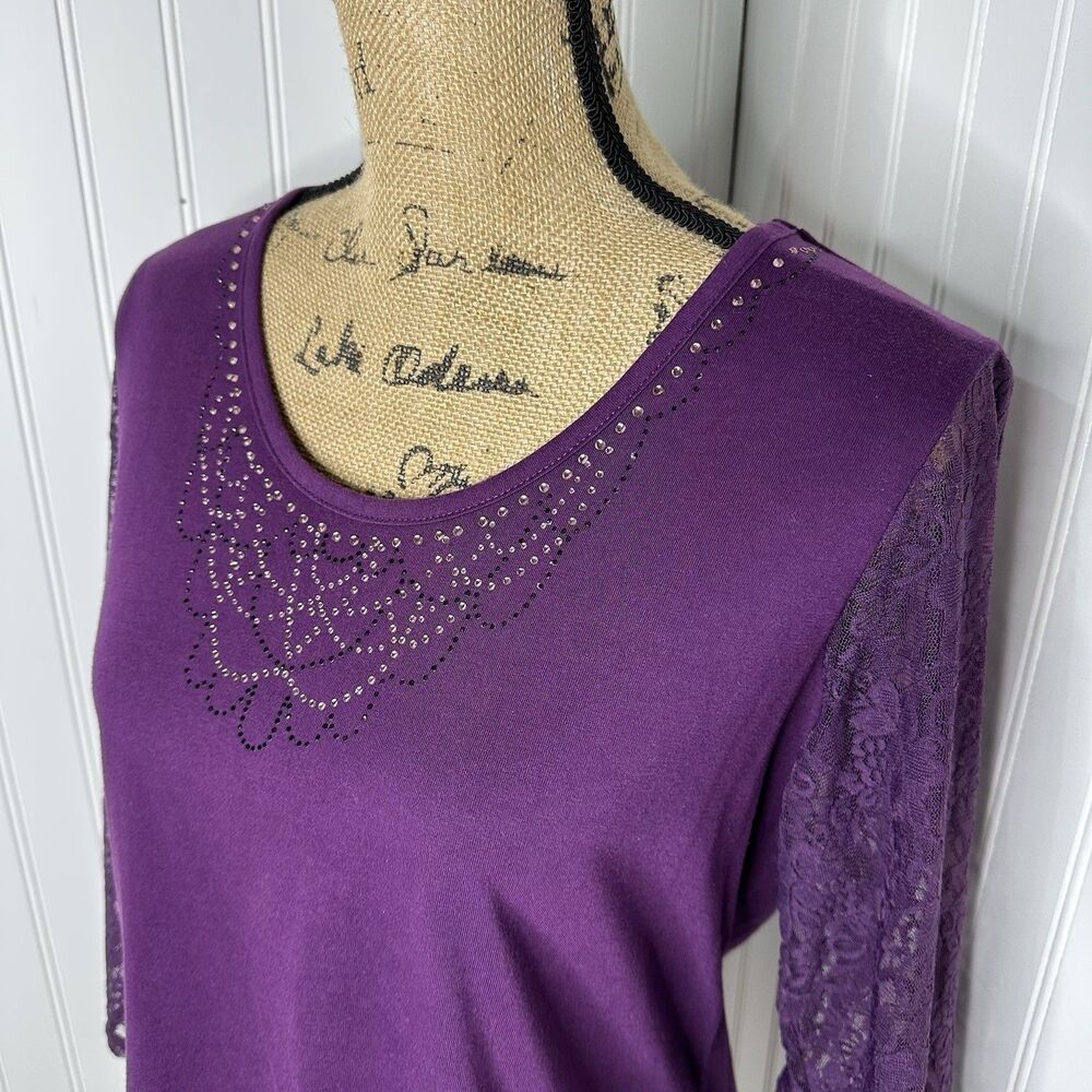 Y2K Stretch Top Sz M?‎ Purple Sheer Floral Lace Embellished Neckline Fairy Boho - Picture 2 of 13